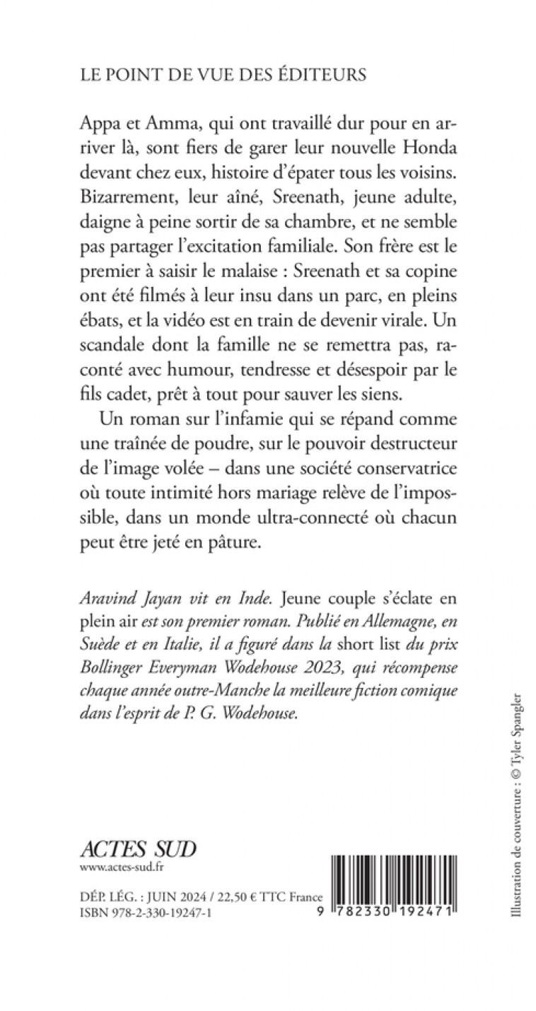 Jeune couple s'éclate en plein air - Aravind Jayan, Benoîte Dauvergne - ACTES SUD